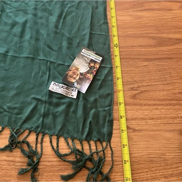 Dark Green 100% Cashmere Pashmina Scarf w/Fringe NEW - Picture 7 of 12